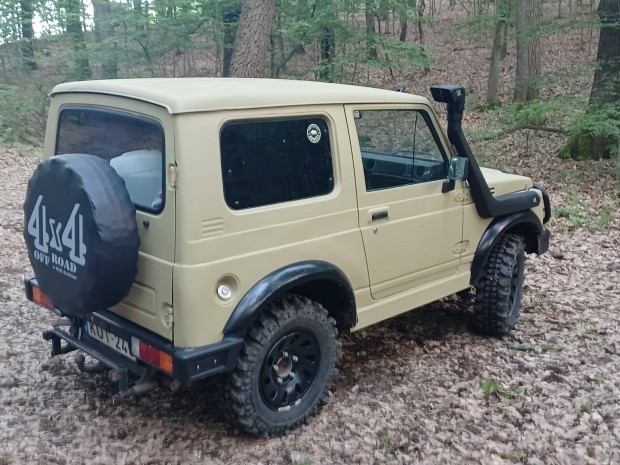 Keresek: Suzuki Samurai 1. 3 as benzines motort keresek
