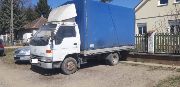Keresek: Toyota Dyna 2001-ig