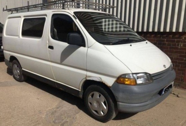 Keresek: Toyota Hiace Hi ace Hi-ace Hice kisteherautt keresek