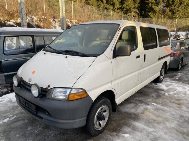 Keresek: Toyota Hiace Long gpkocsit