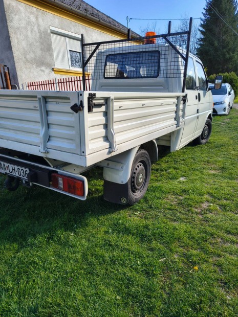 Keresek: VW T4 transporter
