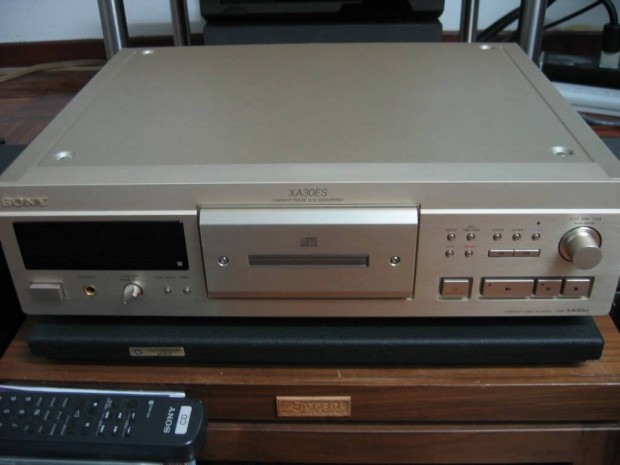 Keresek: Vsrolnk Sony CDP-XA30Es XA30Es CD lejtsz