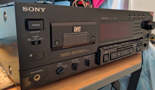 Keresek: Vsrolnk Sony DTC-1500Es 1500Es DAT magn deck