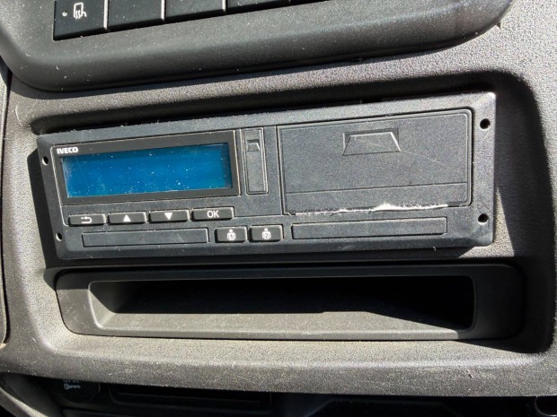 Keresek: Venn�k Iveco Daily Tachogr�fot