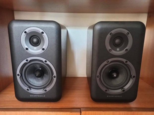 Keresek: Wharfedale D320 hangfalprt