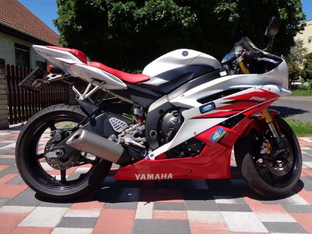 Keresek: Yamaha R6R tpust keresek (2006-08ig)