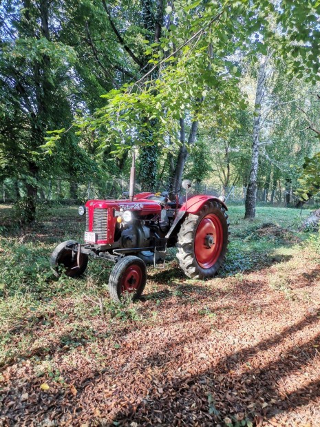 Keresek: Zetor K25 Zetor 25K alkatrszt vennk