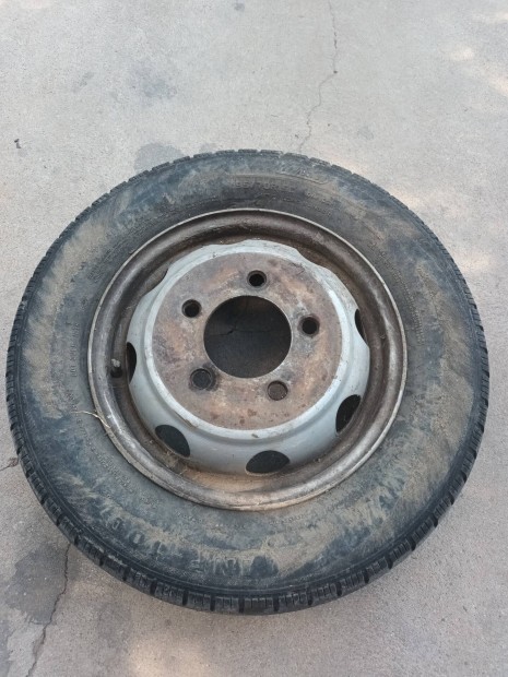 Keresek: keresek Nissan cabstar 15s lemezfelnit