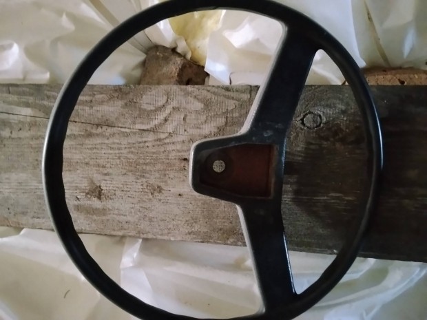 Keresek: r�ba korm�ny k�zep 