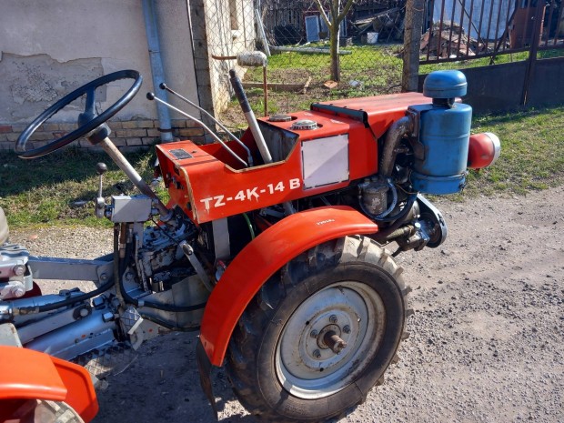 Keresek: tomo vinkovics tz4k kistraktor mez�gazdas�gi g�p kerti traktor 