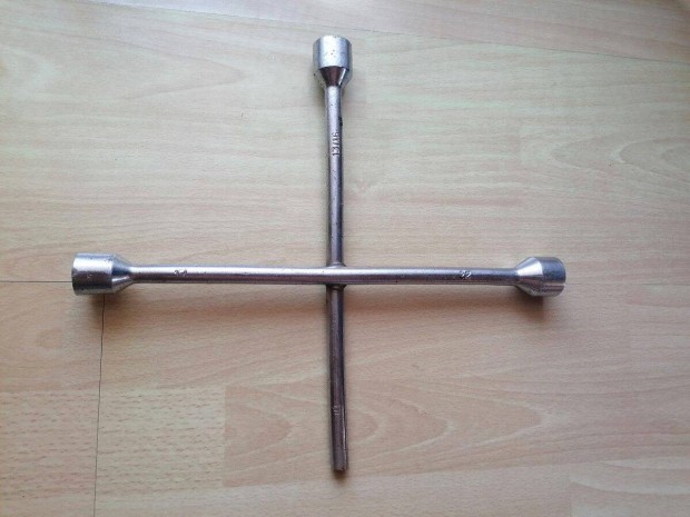 Keresztkulcs, kerkkulcs, a 19-es mret levgva!