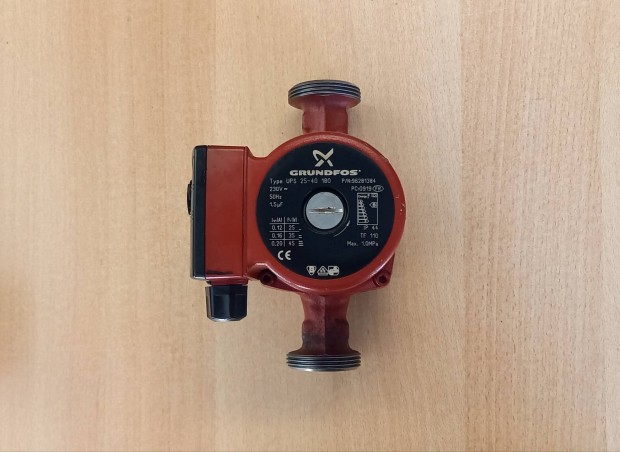 Keringető szivattyu Grundfos UPS 25-40 180 Eredeti! Új forgórésszel!
