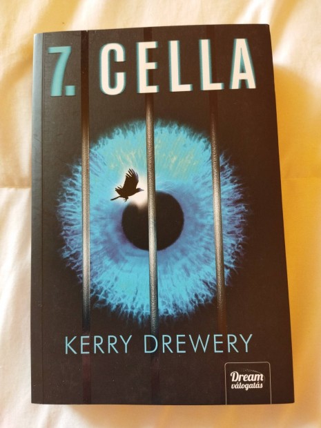 Kerry Drewery - 7. cella