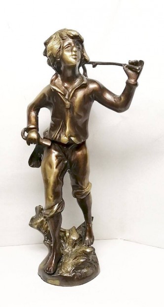Kertszlegny kosrral a vlln, egsz alakos bronz szobor, Franciaors