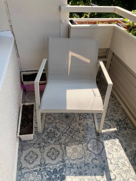 Kerti asztal + 2 személyes fotel