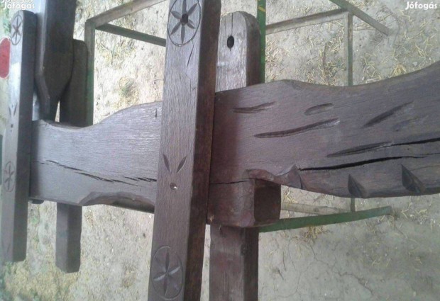 Kerti bútor hinta gyerek játék faragott fa ló nagy méret