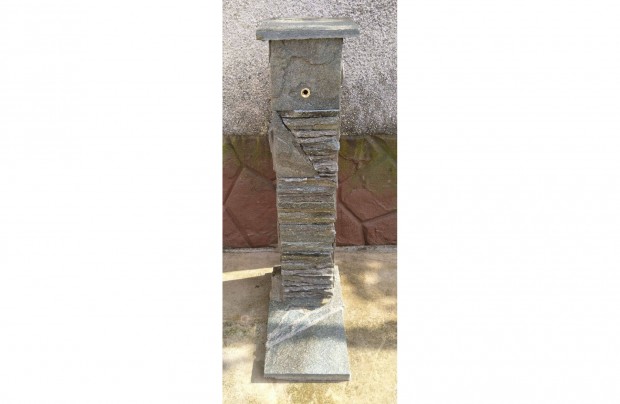 Kerti dszkt /Luserna kvarcit/