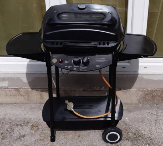 Kerti grill kocsi