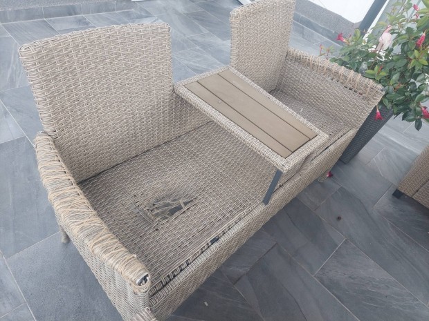 Kerti rattan 2 szemlyes pad