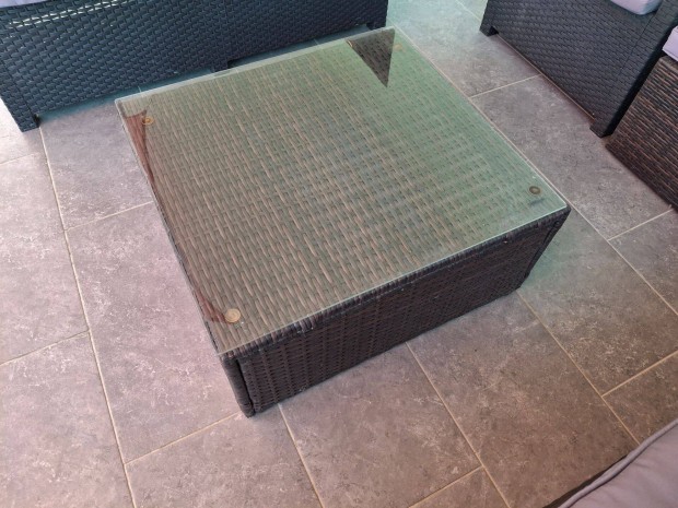 Kerti rattan sarokgarnitúra