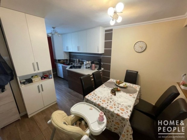 Kertkapcsolatos lak�s �jszegeden elad�! - Szeged