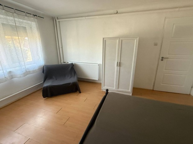 Kertv�rosi nyugalom Szabadhegyen - szoba kiad� megb�zhat� b�rl�nek