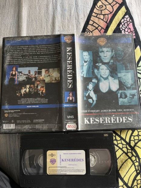 Keserédes vhs film k
