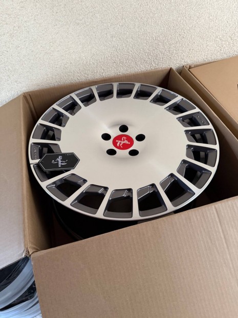 Keskin Kt23 19es 5x108 alufelnik