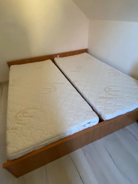 Két darab 90x200 méretű Jysk matrac eladó
