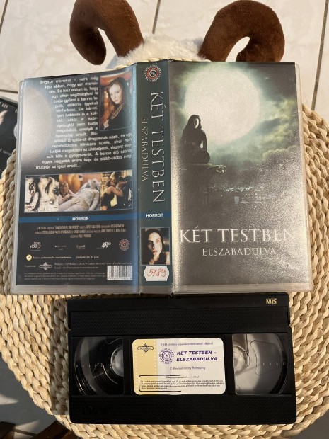 Kt testben elszabadlva vhs