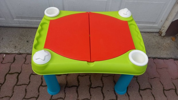 Keter Creative Fun Table manyag kerti jtk asztal