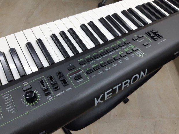 Ketron GP1 stage piano, Elektromos zongora