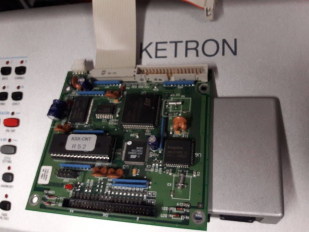 Ketron HD/FDD vezrl panel X, XD, SD hangszerekhez