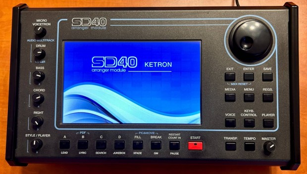 Ketron SD40 elad