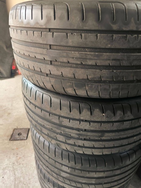 Kétszéles 19 225/40R19 255/35R19 Goodyear nyárigumi 19col