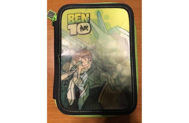 Ktszintes tolltart (hromdimenzis fedel, Ben 10 figura)