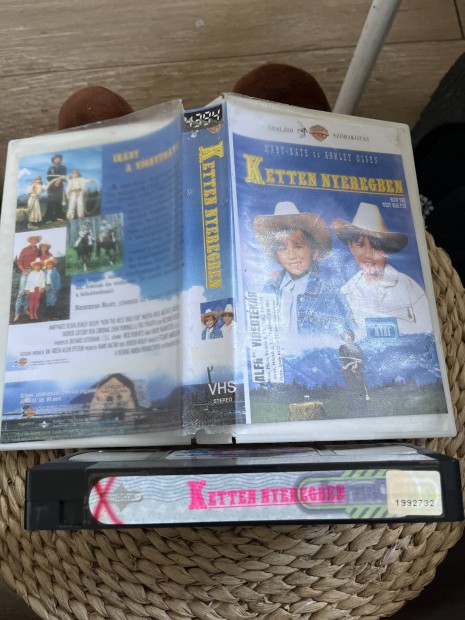 Ketten a nyeregben vhs m