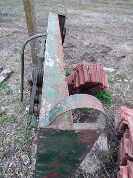 Kettengelyes sz�rz�z�, ak�r kistraktorhoz