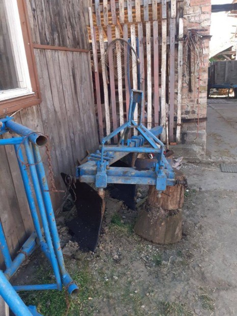 Kettes eke �s borona elad�