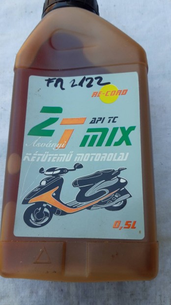 Kétütemű olaj 2T motor és szgk hoz új dobozában