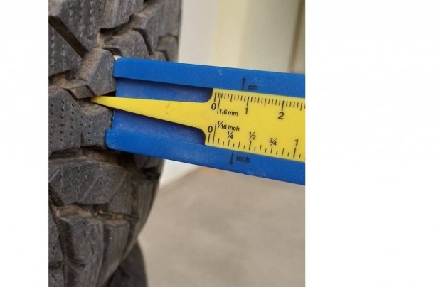 Keveset futott Tligumi szett 5x100 Skoda Fabia Volkswagen Polo