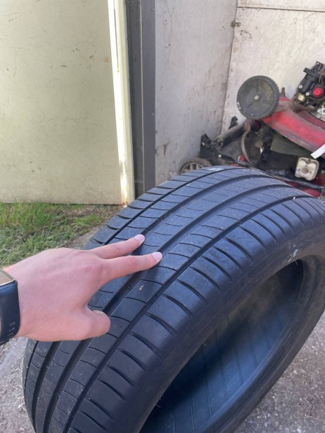 Keveset futott nyári gumiabroncsok