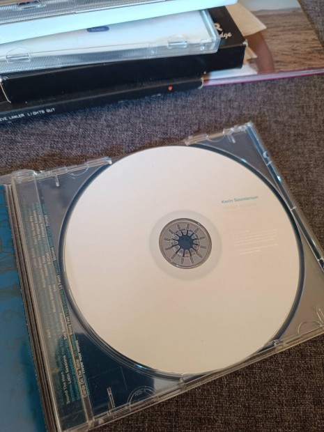 Kevin Saunderson - Deep Space Techno CD DJ Mix