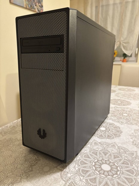 Kezd Gamer PC