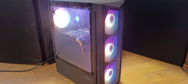 Kezdő gamer pc i7 4790 16gb ram gtx 960