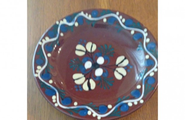 K�zzel festett fali diszt�ny�r elad�