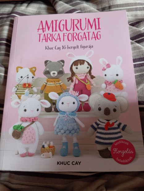Khuc Cay: Amigurumi tarka forgatag