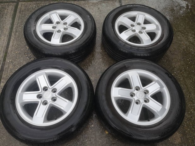 Kia 16-os gyri alufelnik 5x114.3-as