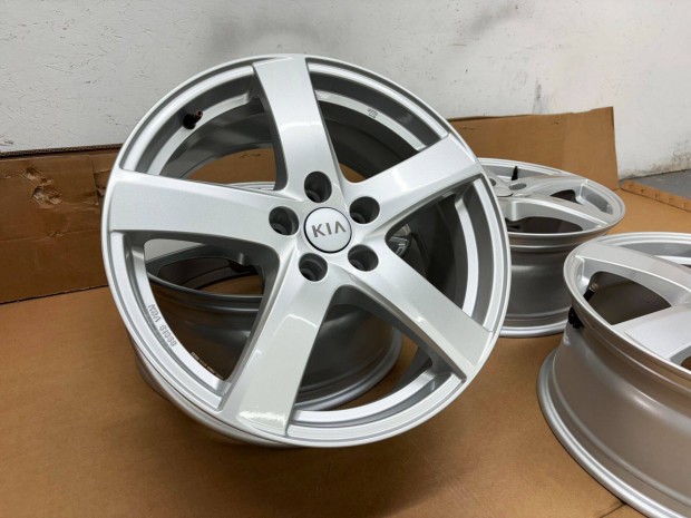 Kia 18" 5x114,3 alufelni elad 18 coll