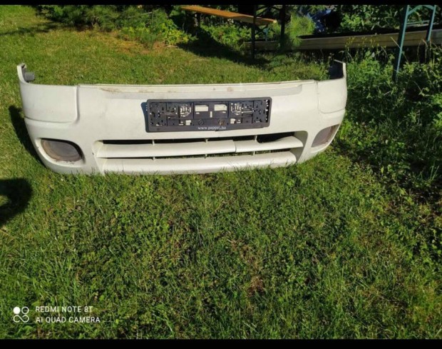 Kia 2500 els� l�kh�r�t� (s�r�lt)